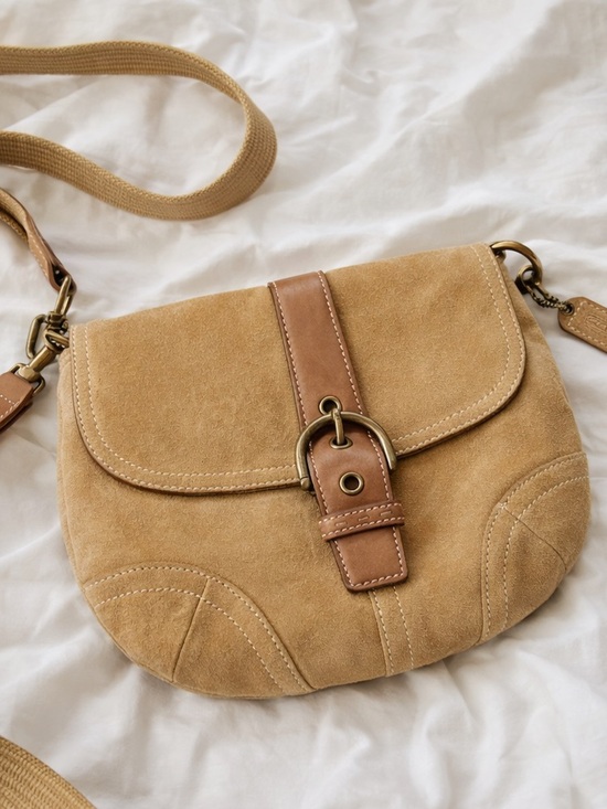Coach Handbags - Coach Suede Saddle Bag 4743 Tan Y2K Crossbody Buckle Vintage